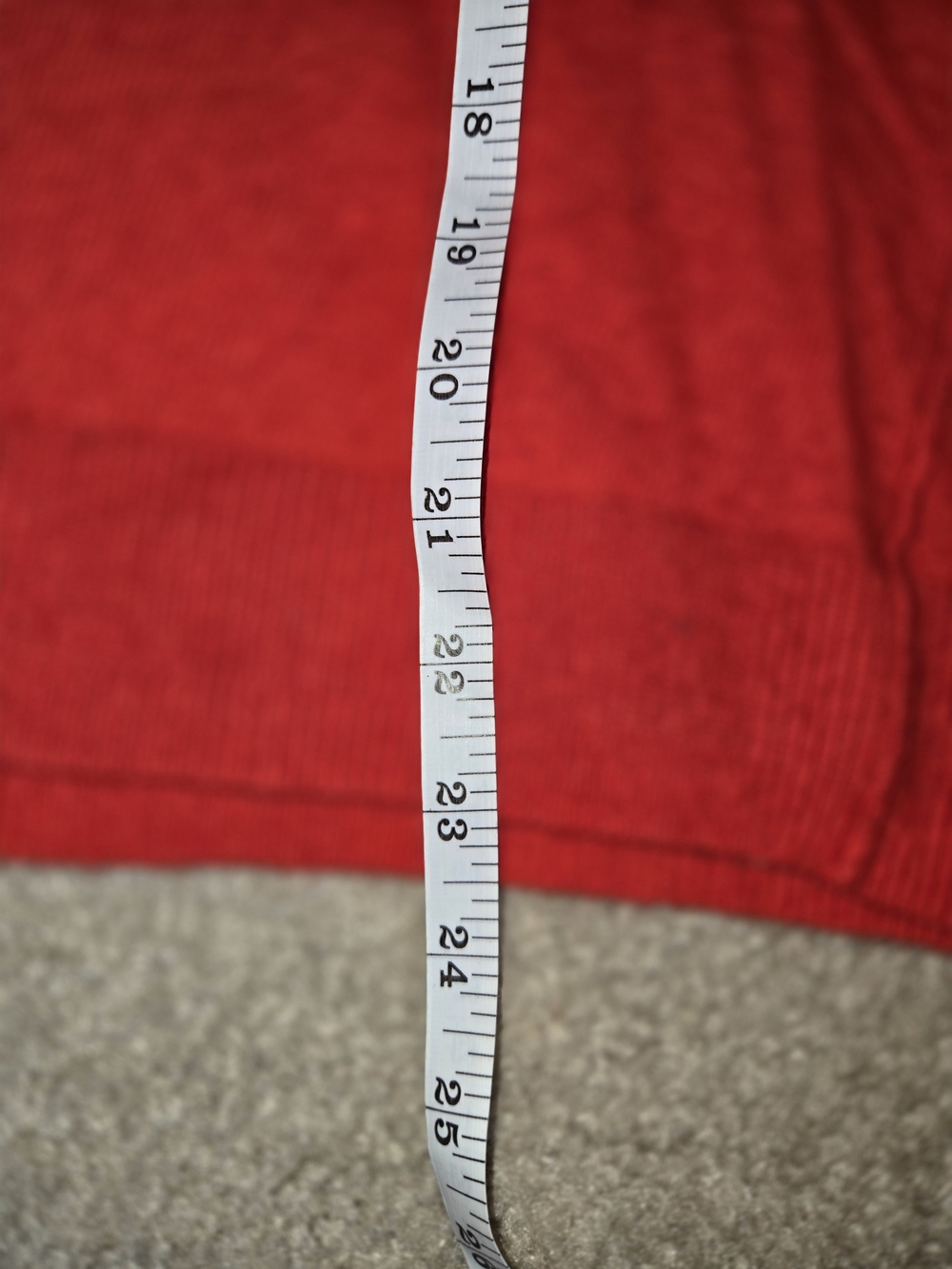 Banana Republic Red Cashmere Crewneck Sweater - Picture 4 of 8